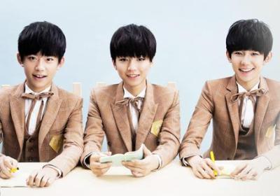 tfboys换装小游戏-tfboys换装1.3 安卓手机版