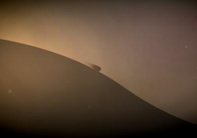 重力逃亡游戏下载-FLO重力逃亡手游7.2.143 完美版